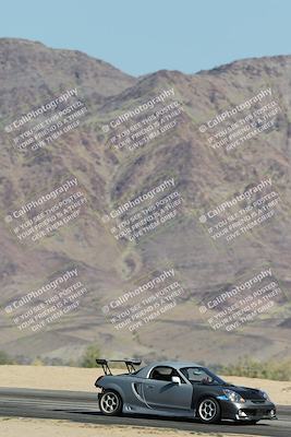 media/Oct-24-2025-Doghouse Garage (Fri) [[783d2ff07a]]/3-Intermediate/Session 2 (Turn 10)/